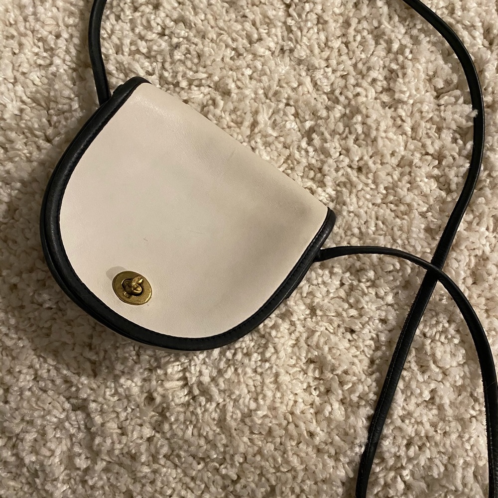 Vintage Coach crossbody